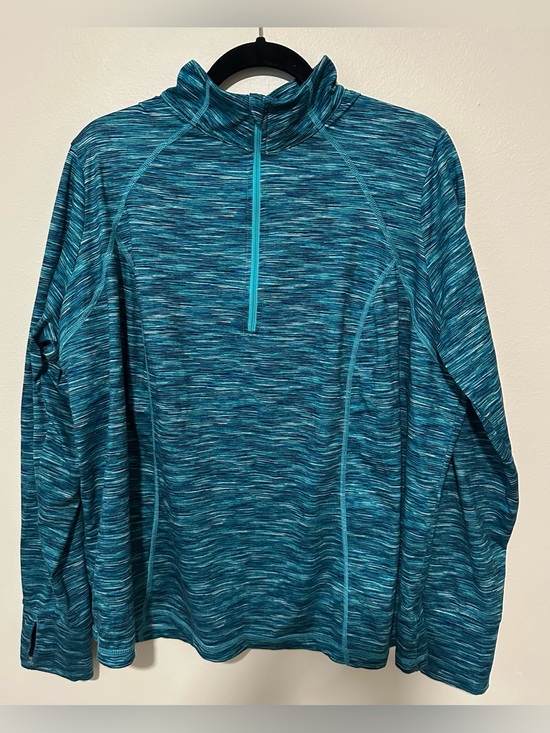 Xersion Other - Women’s 2X Xersion multi stripped active wear top w/half zipper.  P2P 26.25”